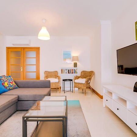 Al- Apartamentos Novos Vista Mar Quarteira Kültér fotó
