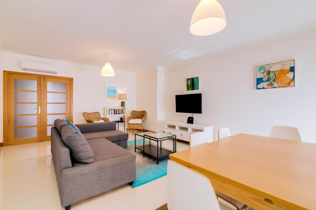 Al- Apartamentos Novos Vista Mar Quarteira Kültér fotó