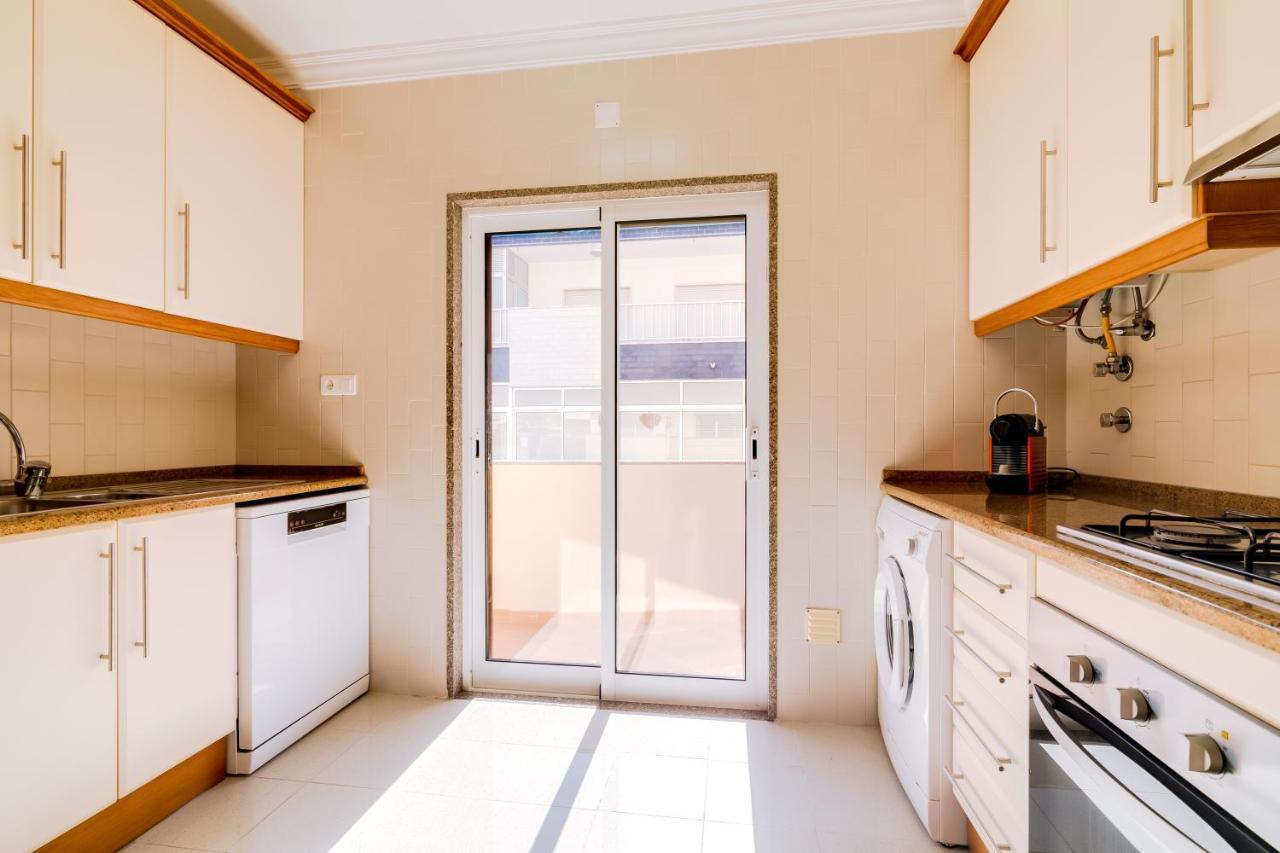 Al- Apartamentos Novos Vista Mar Quarteira Kültér fotó