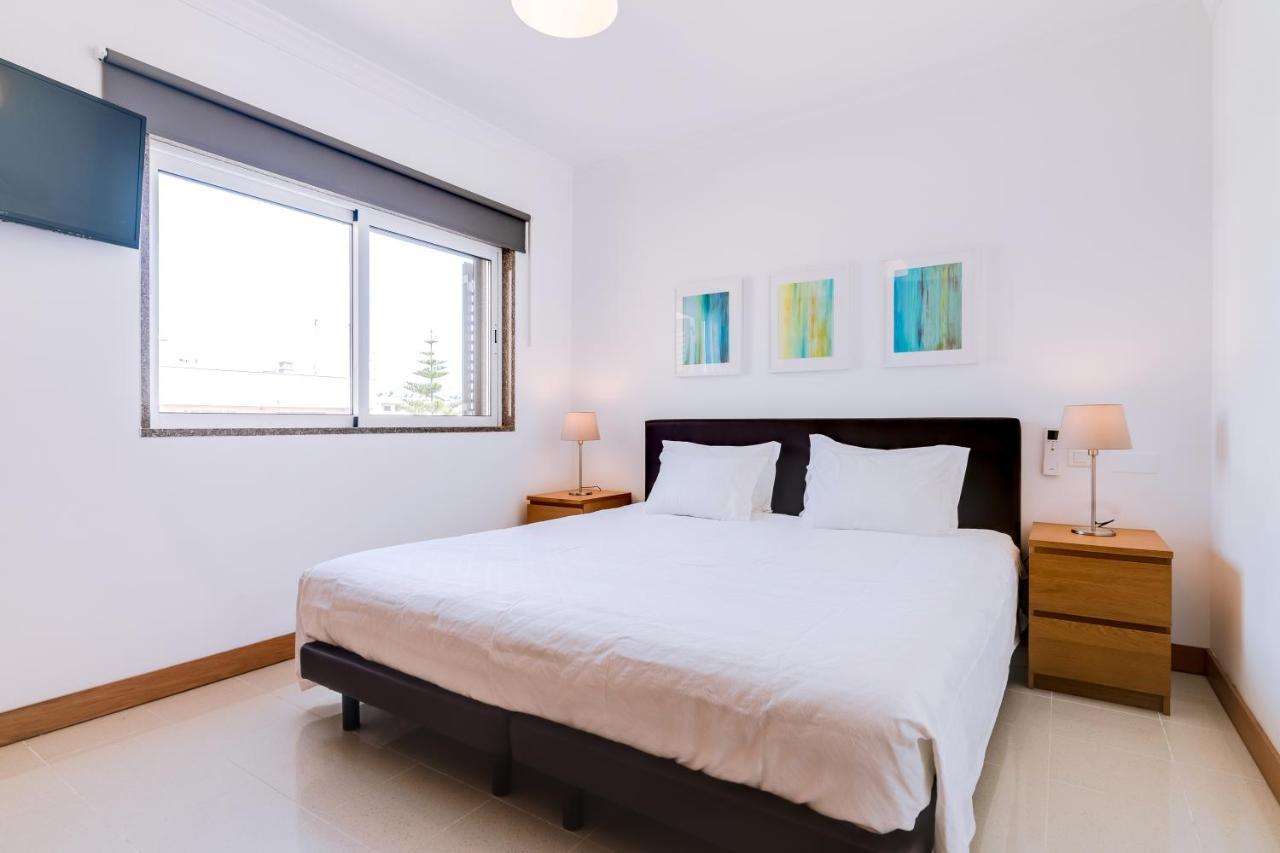 Al- Apartamentos Novos Vista Mar Quarteira Kültér fotó