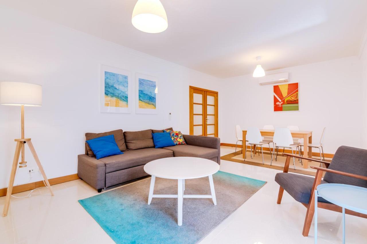 Al- Apartamentos Novos Vista Mar Quarteira Kültér fotó